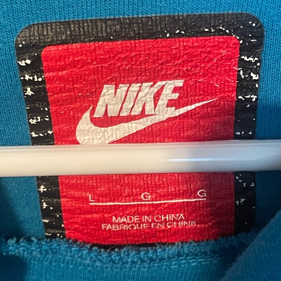 Nike Women’s Hoodie Size L - Picture 3 of 4